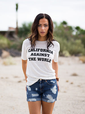 CALIFORNIA AGAINST THE WORLD Bobbie Tee